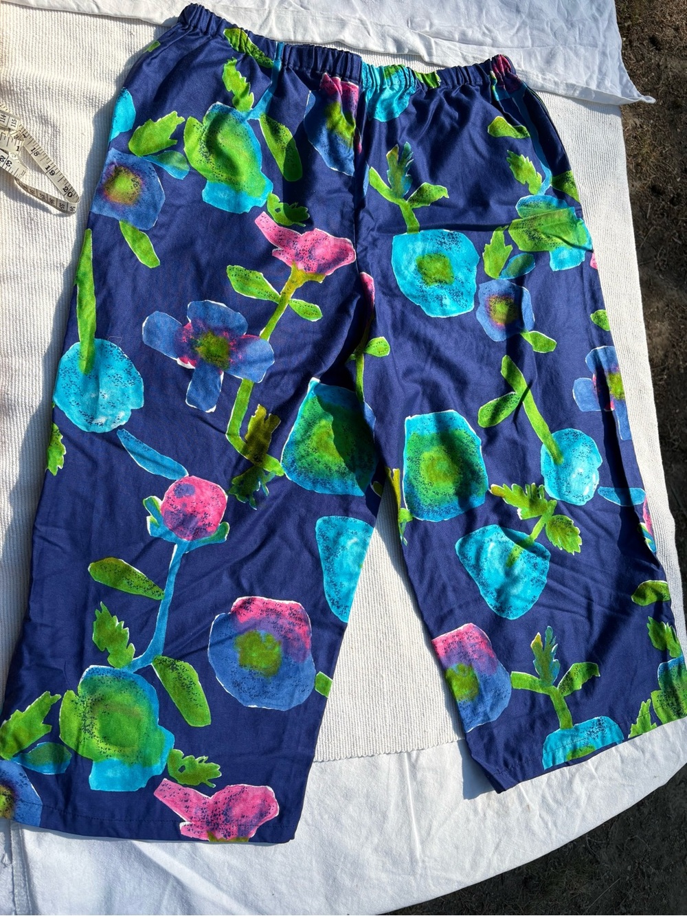 Two-Piece Handmade Lounge Set - Picture 4 of 11